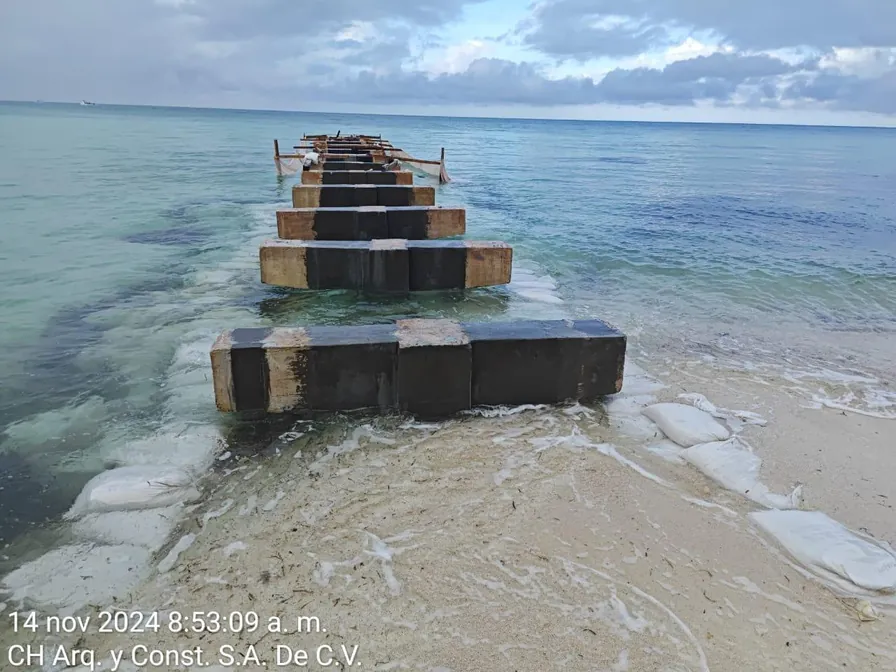Rehabilitación de muelle en el mar